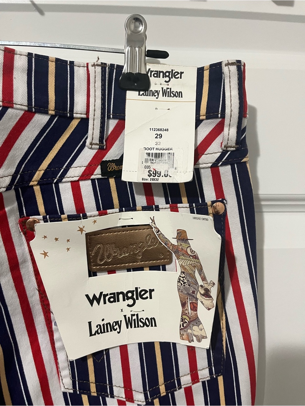 Wrangler x Lainey Wilson Patriotic Stripe Jeans - Picture 6 of 7